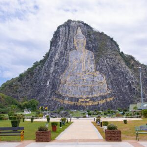 Khao Chi Chan Buddha Mountain