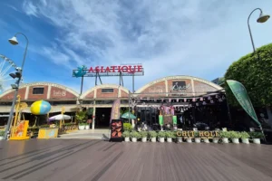 Asiatique The Riverfront